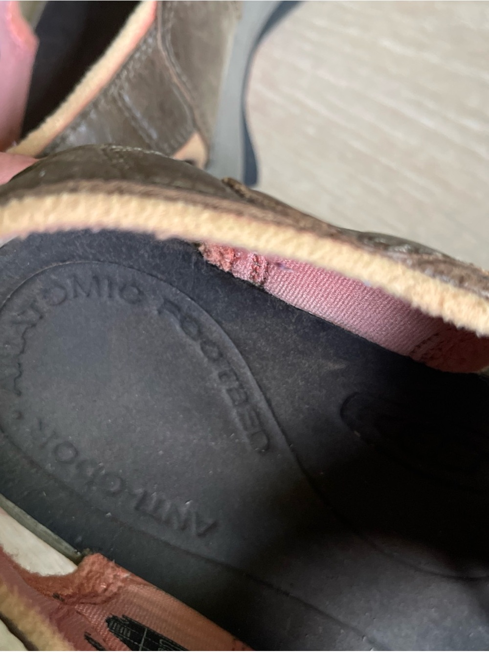 KEEN Newport H2 Leather Sandal Brown Pink Waterproof Hiking Shoes Sandals 8.5 - Picture 8 of 9